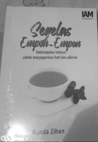 Segelas Empon-Empon